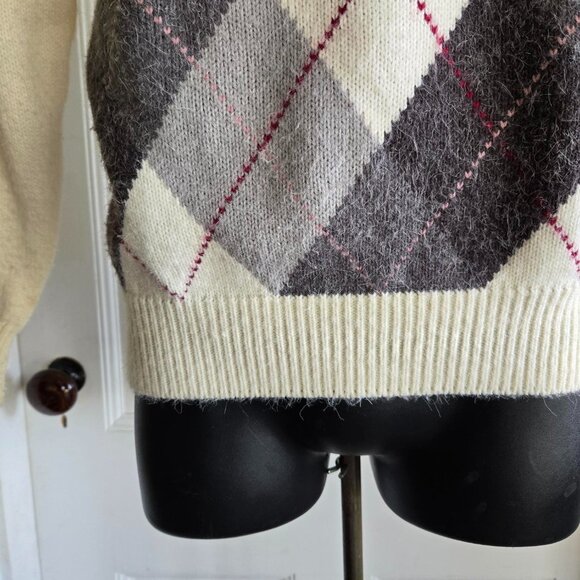 Classic Alfred Dunner Argyle Light/Dark Gray & White Sweater Size S - Picture 4 of 8